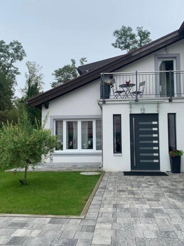 Ferienwohnung Bullaku بيدينغ المظهر الخارجي الصورة